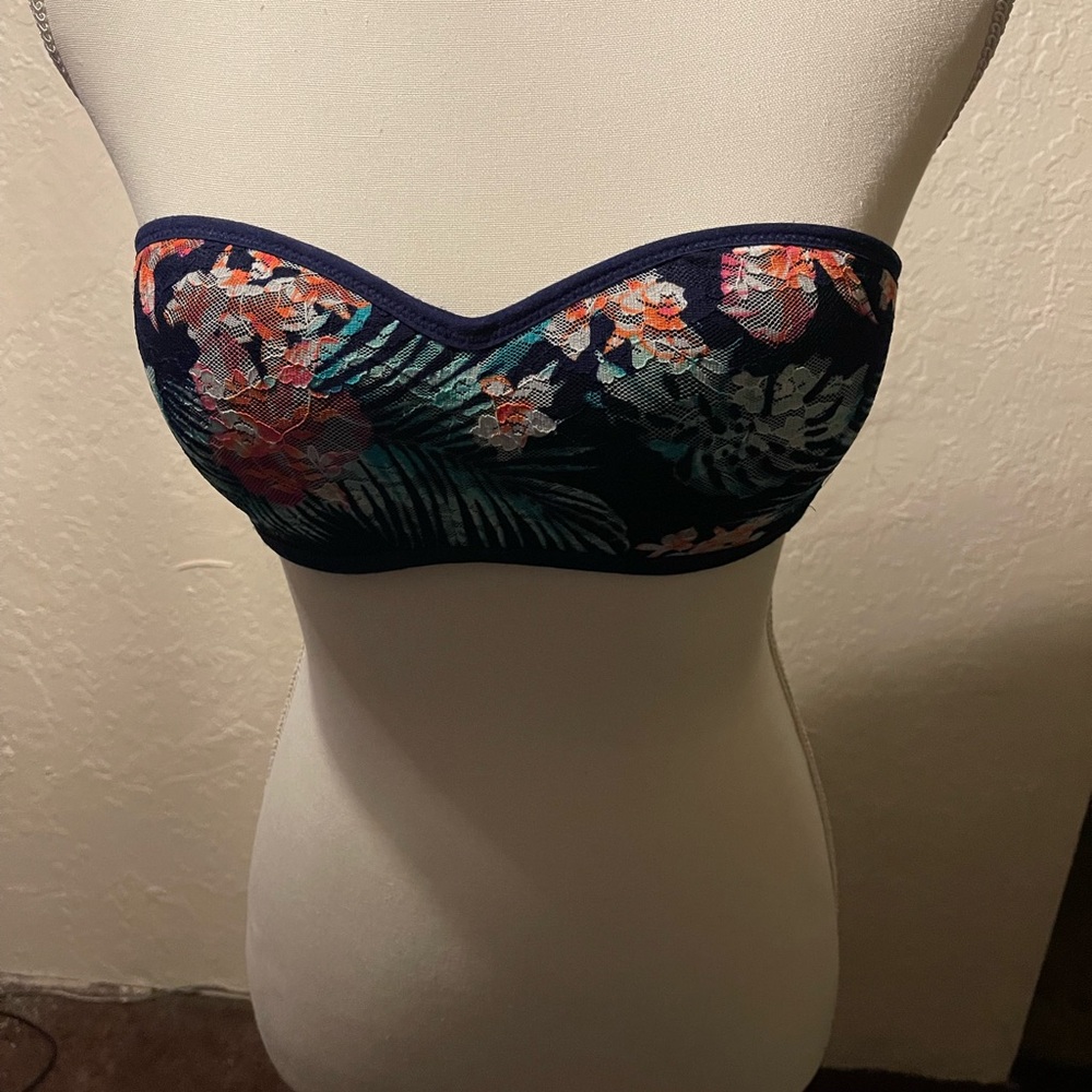 Floral Strapless Bra